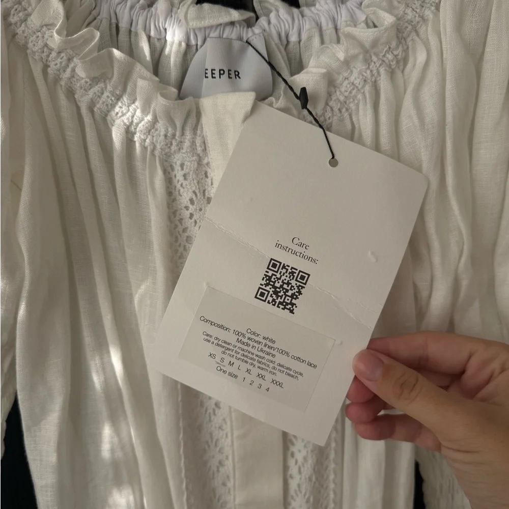 Sleeper Opera Dress - Picture 2 of 4